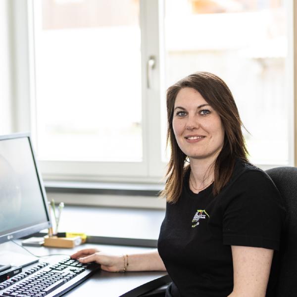 Sandra Tholl